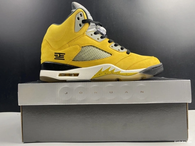 Tokyo T23 5 454783-701 Air Jordan Retro 0615